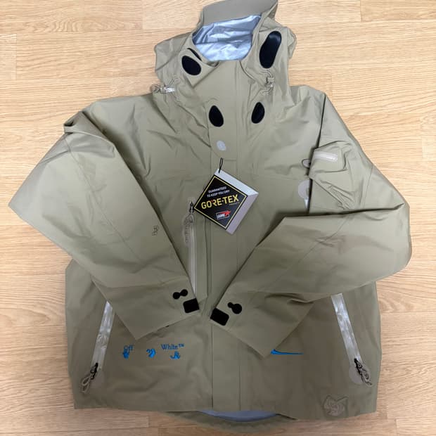 나이키 x 오프화이트 nrg 고어텍스 자켓 xl 새상품