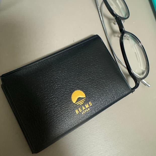 새상품 빔즈 지갑 3 검정 그린 오렌지