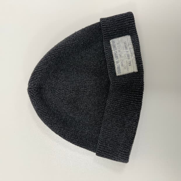 더블알엘 차콜 와치캡 팝니다.