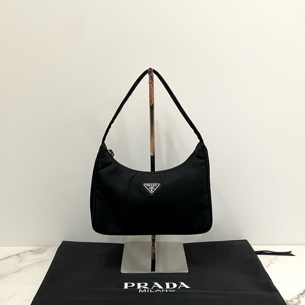 프라다 리나일론 테수토 호보백 가방 블랙 1NE515