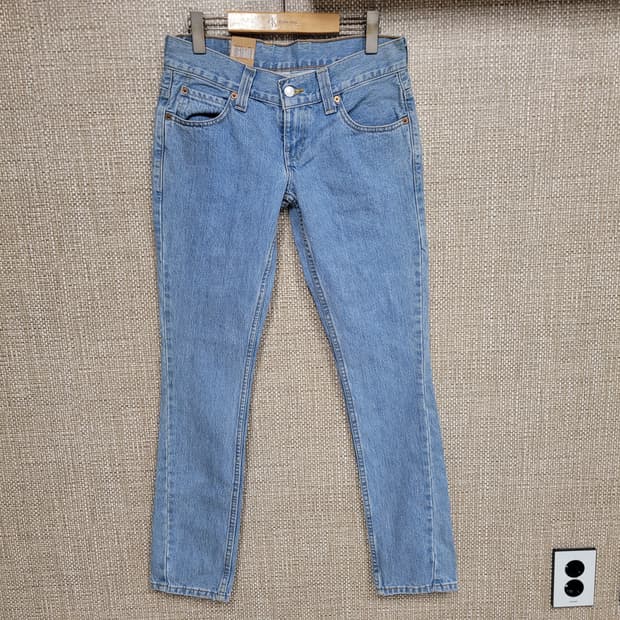 27인치 리바이스 여성용 청바지 새상품