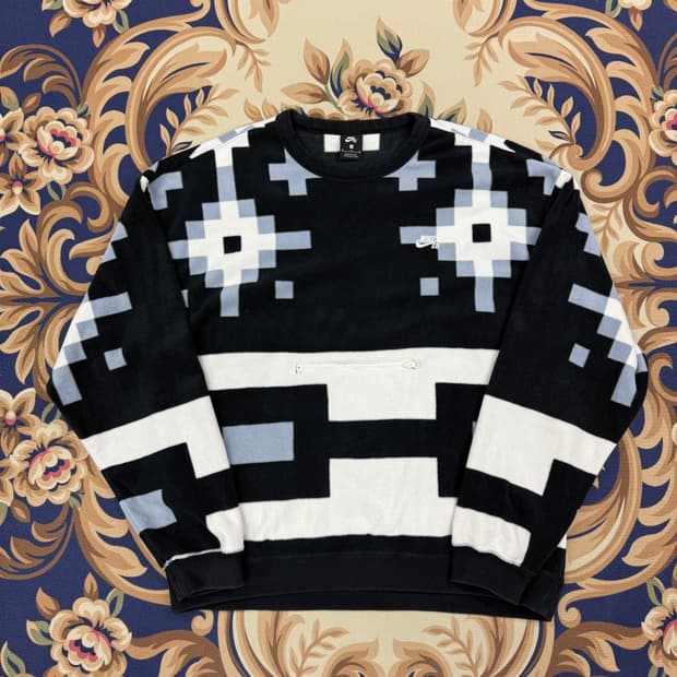 (XL)나이키 SB Nike 패턴 후리스 맨투맨