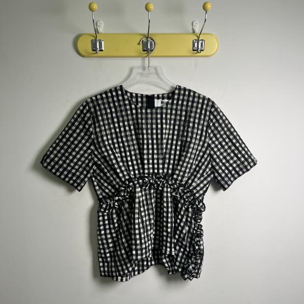 MSGM 깅엄 체크 러플 타이 반팔 블라우스 42