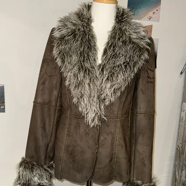 스웨이드 퍼카라 자켓