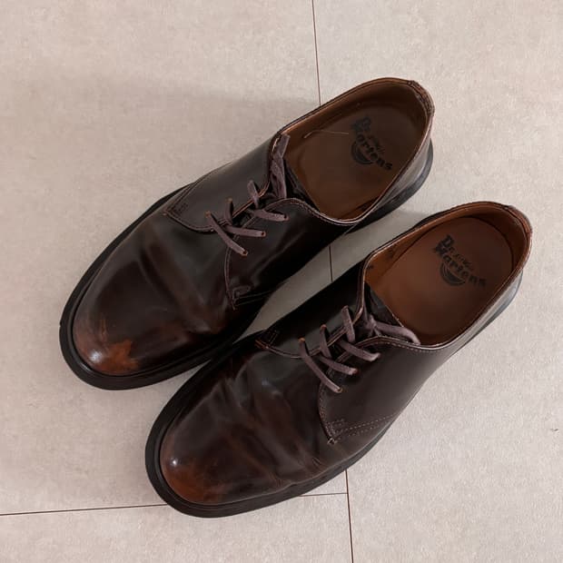 가공은 못따라오는 닥터마틴 아키2 브라운 270