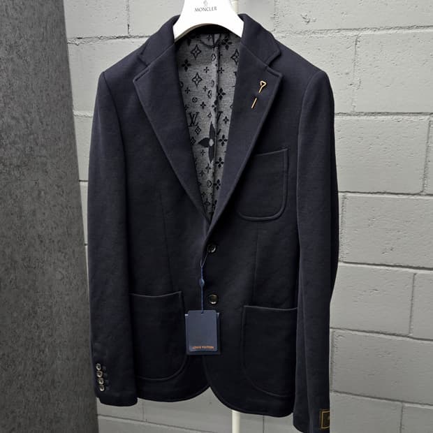 새상품 / 루이비통 LV 모노그램 블레이저 자켓 46