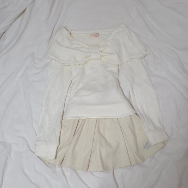 빈티지 히메갸루 리즈리사깔 리본 오프숄더 니트 로걀 메조피아노