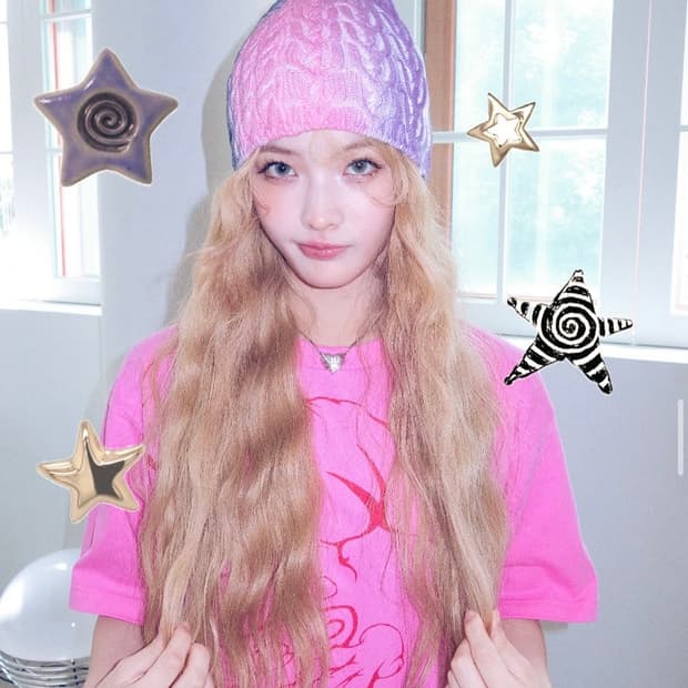 ehaesun 이해선 핑크 프린팅 반팔티