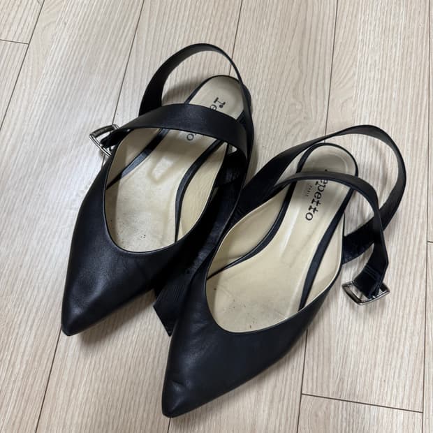 repetto 레페토 스트랩슈즈 38사이즈 판매합니다 :)