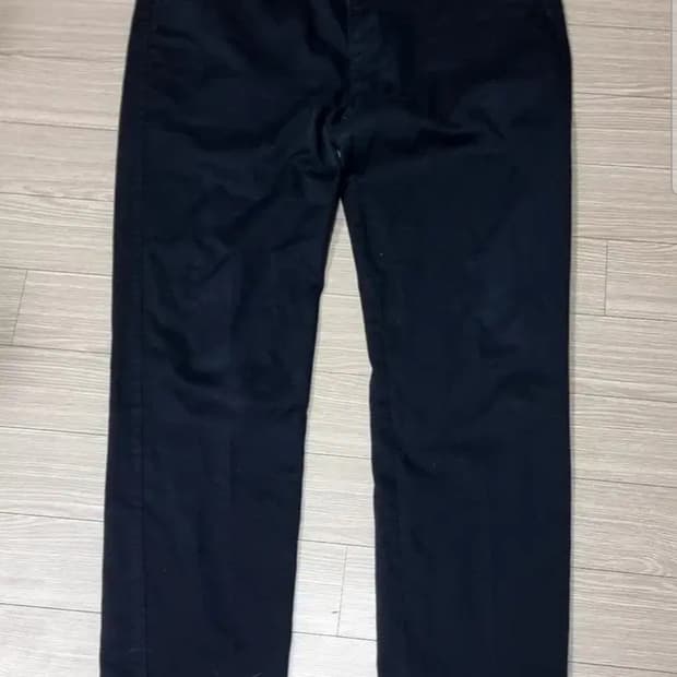 리바이스 프리미엄 검정색 면바지(36)