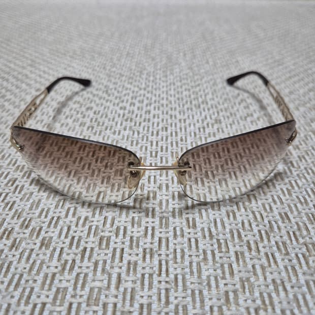 (정품) 펜디 무테 선글라스 큐빅선글라스 그라데이션