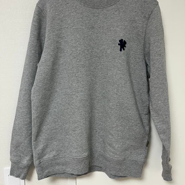 마크제이콥스 맨투맨