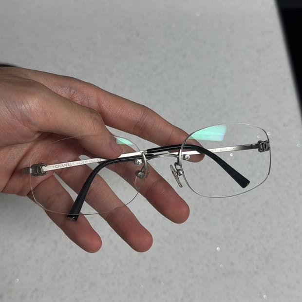 샤넬 무테 안경 선글라스 (Chanel)