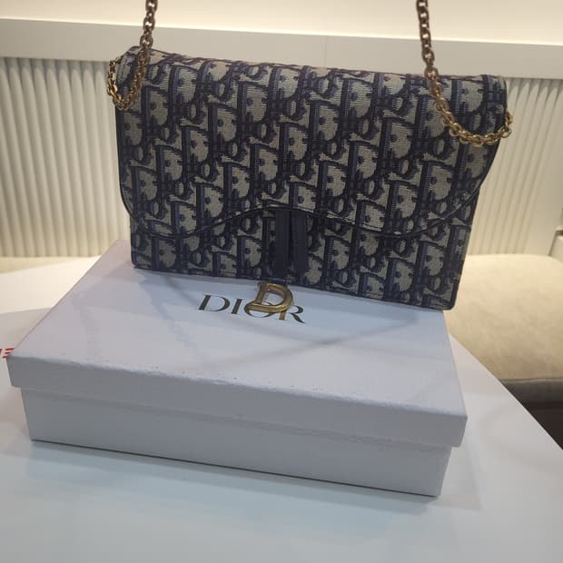 (풀구성,새상품급) 디올 오블리크 새들 체인백