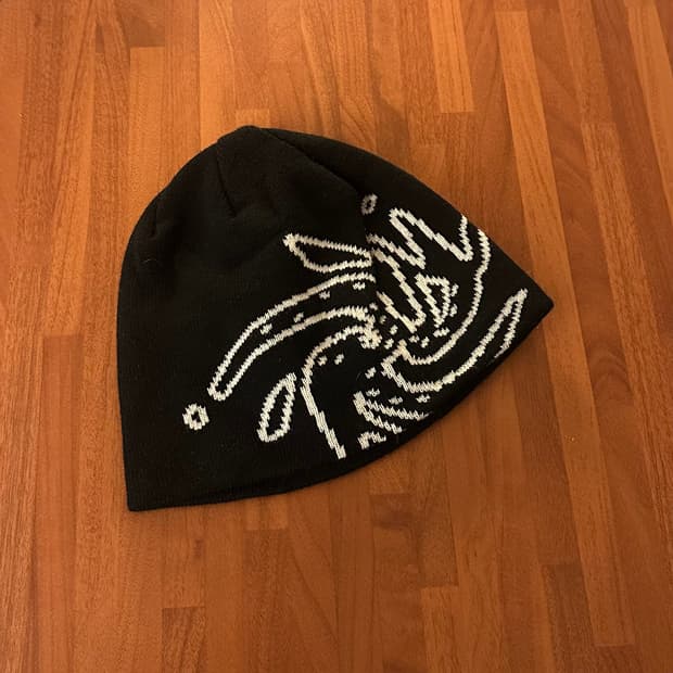 아이시토 ICYTO Spiral Beanie 스파이럴 비니 블랙