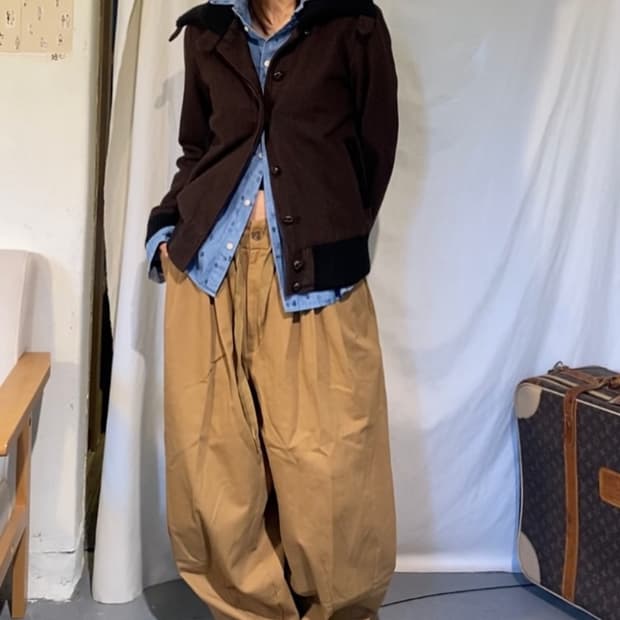 오버핏 코튼 핀턱 벌룬 팬츠