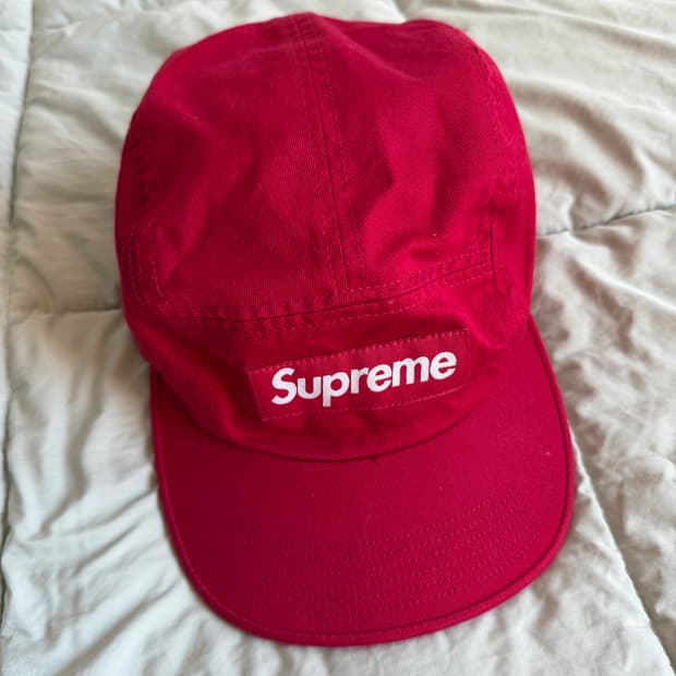 슈프림 캠프캡 판매합니다.