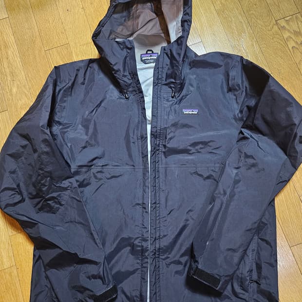 파타고니아 토렌쉘 바람막이 자켓 3l 블랙 xl 등산 고프코어 