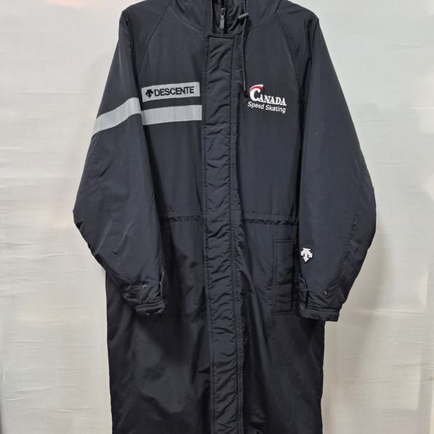 데상트 캐나다 스피드 스케이팅 롱패딩 오버핏 남성