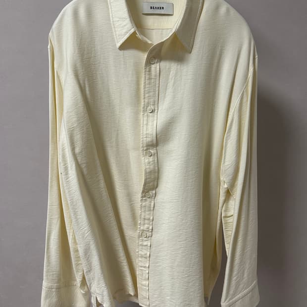 beaker 아이보리 셔츠