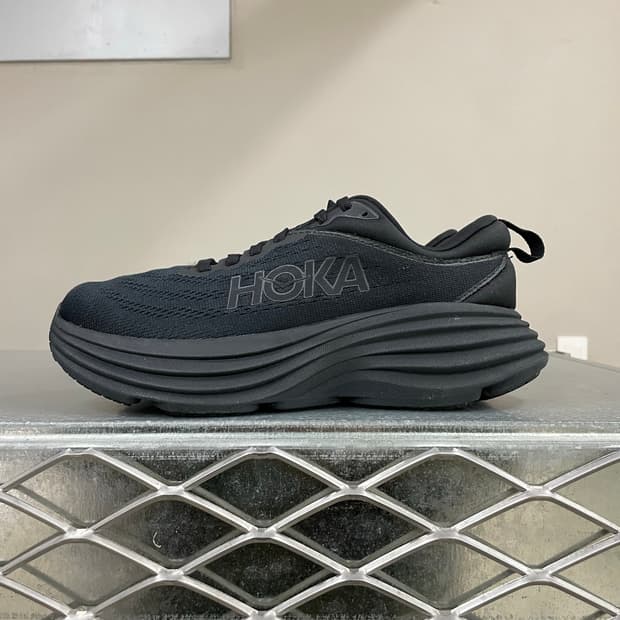 호카 본디 8 블랙 230