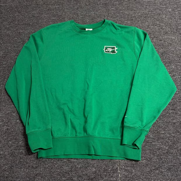 나이키 프렌치 테리 맨투맨