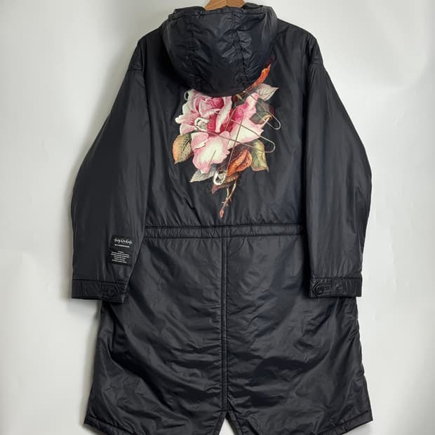 GU X 언더커버 패디드 오버사이즈 피쉬테일 코트 S