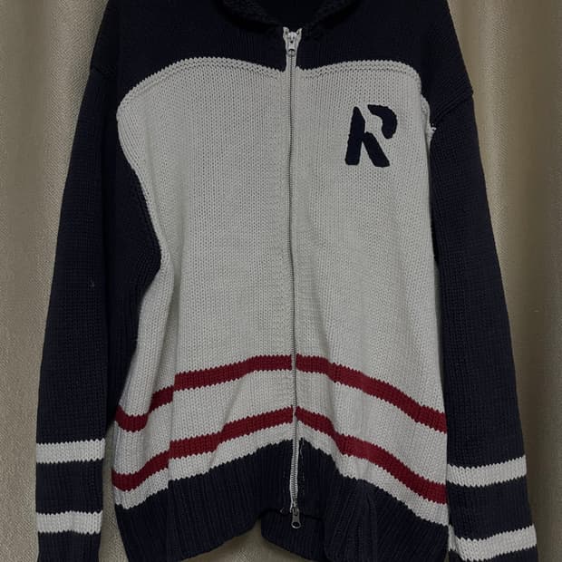 8seconds 부클 자수 집업 가디건