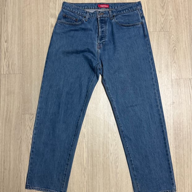 슈프림 레귤러 데님 워시드 인디고