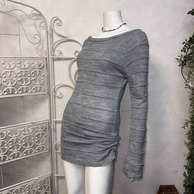 Gray side shirring loose knit 