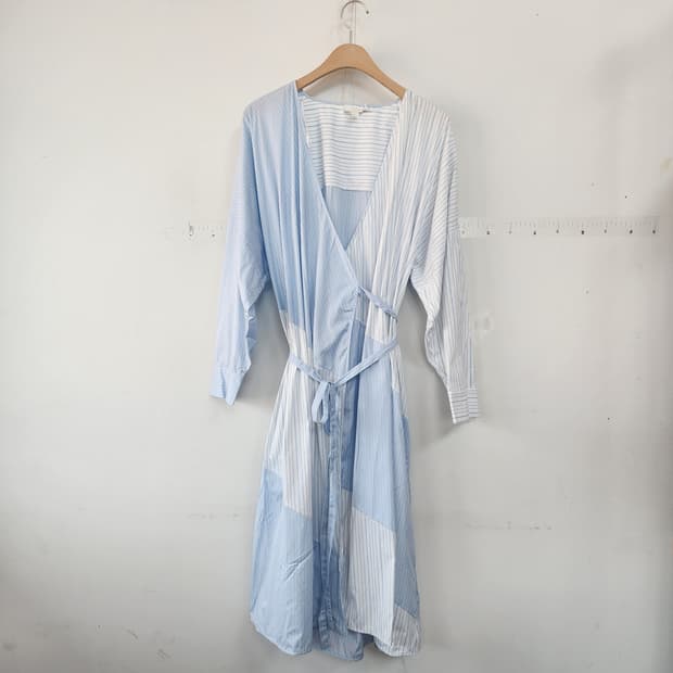 코스 스트라이프 랩 스타일 롱 원피스