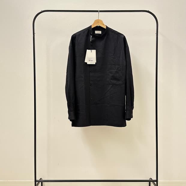 르메르 어시메트릭 실크 셔츠 m사이즈 