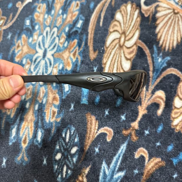 오클리 스트레이트자켓 (2007)