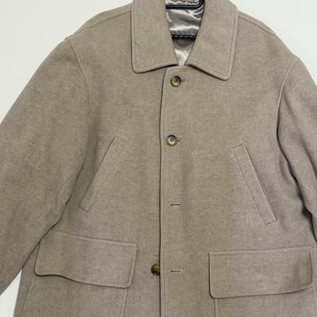 베이지 발마칸 코트