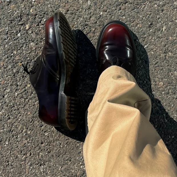 닥터마틴 메이페어3홀 체리레드