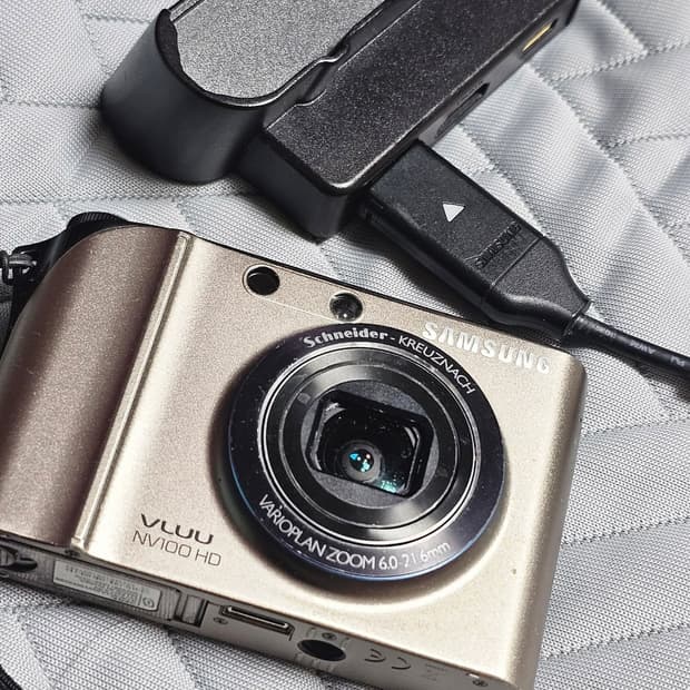 삼성 vluu nv100 hd