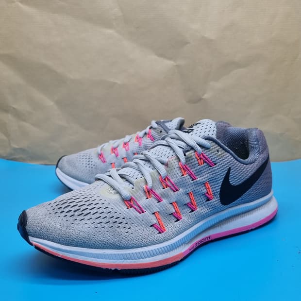 나이키 에어줌 페가수스33 운동화250