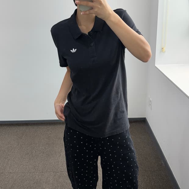Adidas 아디다스 스몰로고 블랙 카라 반팔 