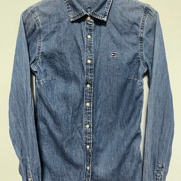 타미힐피거  여성데님 셔츠