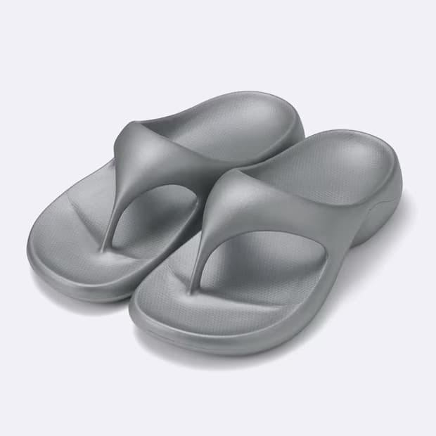 Comfy Thong Sandal (Silver)