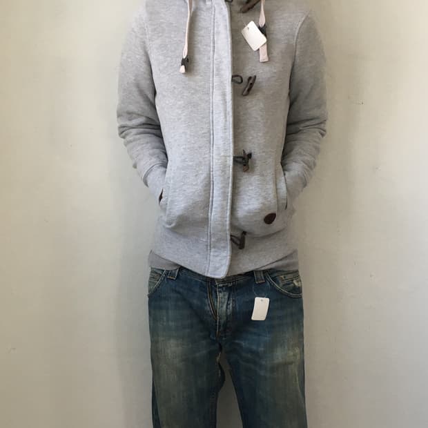 Fur layered hood zip up