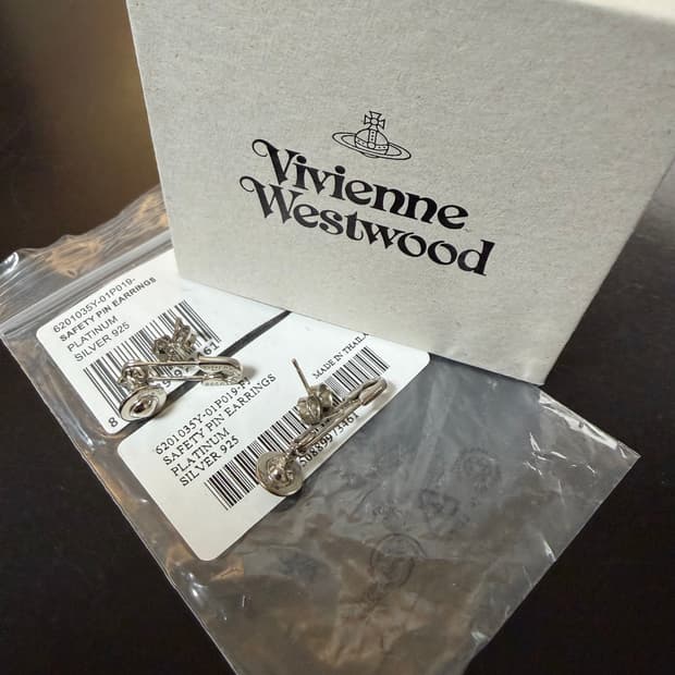 비비안웨스트우드 세이프티 핀 옷핀 귀걸이 925 실버