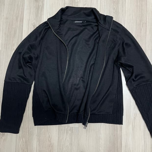 해칭룸 Double Sleeve Track Cardigan Black