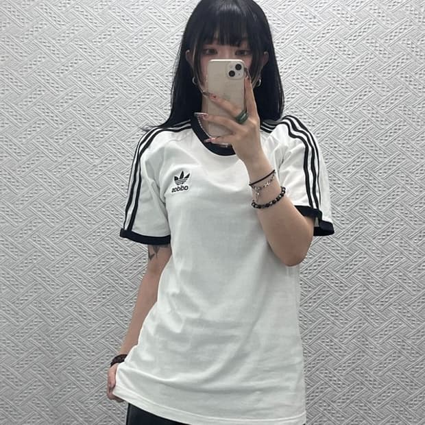 아디다스 빈티지 캐주얼 Y2K 3ST 링거티 반팔티 L C11880