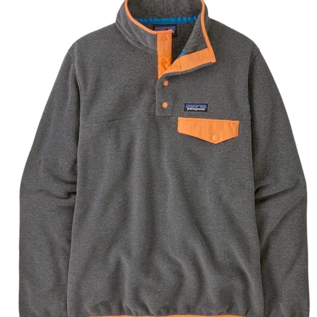 (W) 파타고니아 라이트웨이트 신칠라 스냅-T 플리스 풀오버 팝니다.