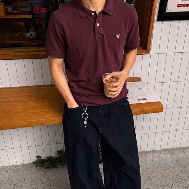 American Eagle 버건디 카라티
