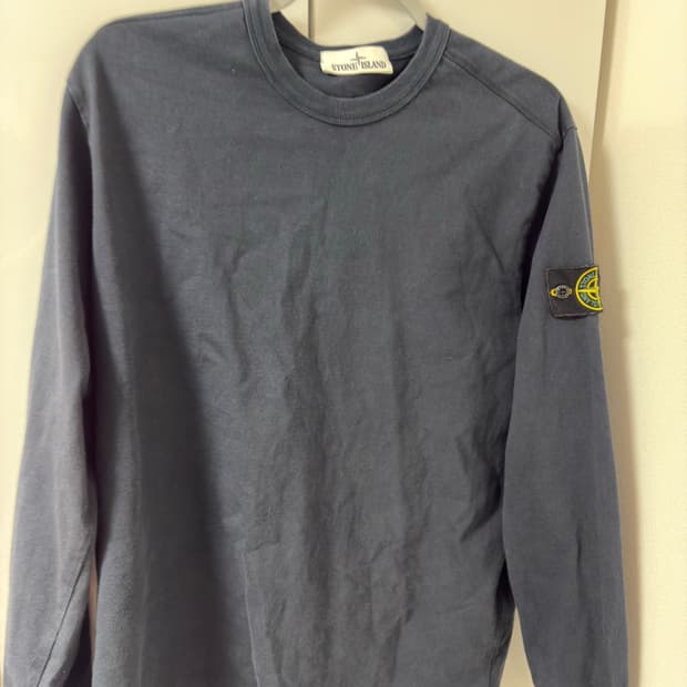 스톤아일랜드 맨투맨