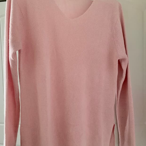 핑크 긴팔 니트