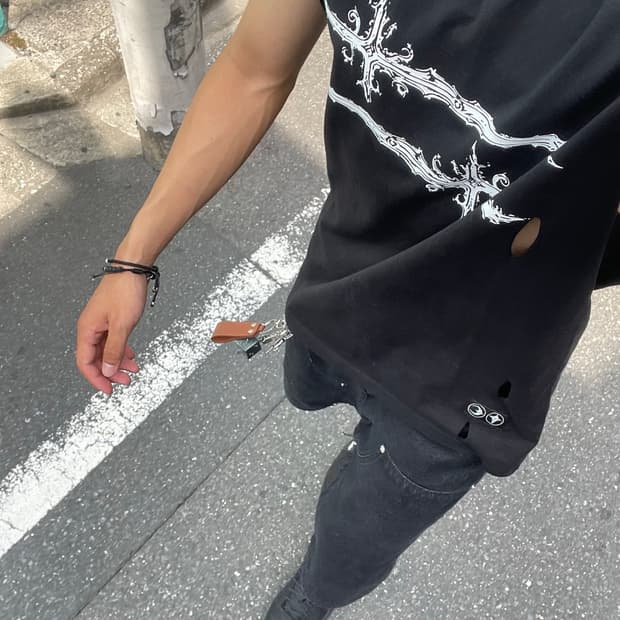 떠그클럽 크로스 T 슬리브리스 블랙 3사이즈