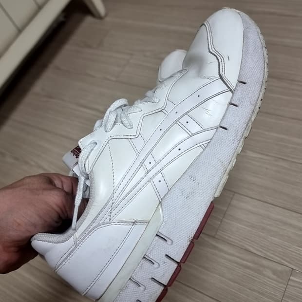 오니츠카타이거 흰색 스니커즈 운동화(280)